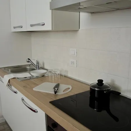 아파트 Libo House, By Short Holidays